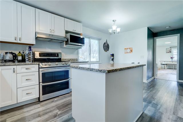 79 Ross Brook Drive, Penfield, NY 14625