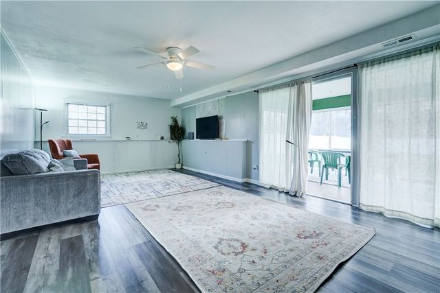 79 Ross Brook Drive, Penfield, NY 14625