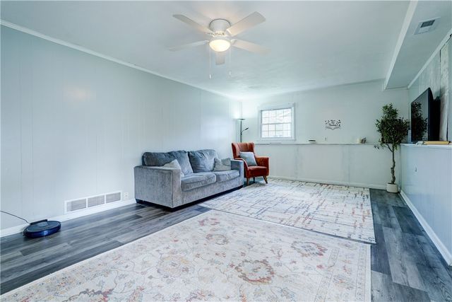 79 Ross Brook Drive, Penfield, NY 14625