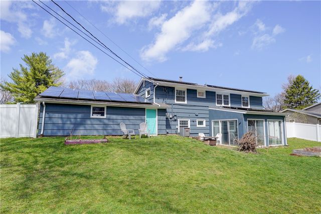 79 Ross Brook Drive, Penfield, NY 14625