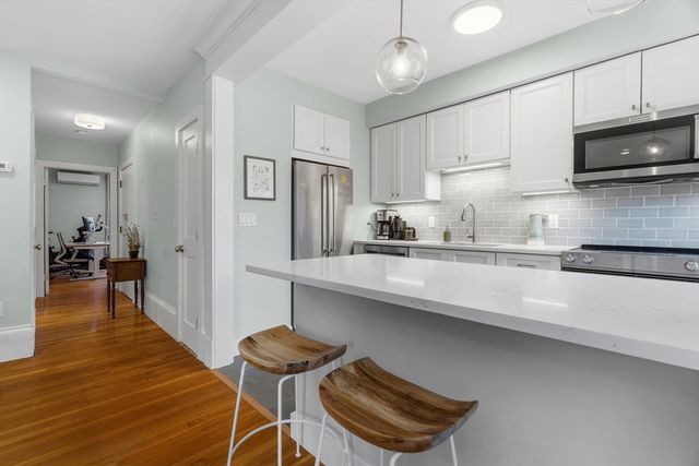 32 Union Park 3, Boston, MA 02118