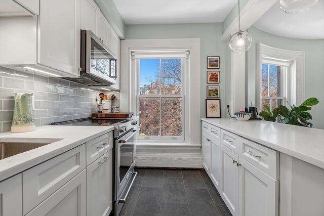 32 Union Park 3, Boston, MA 02118