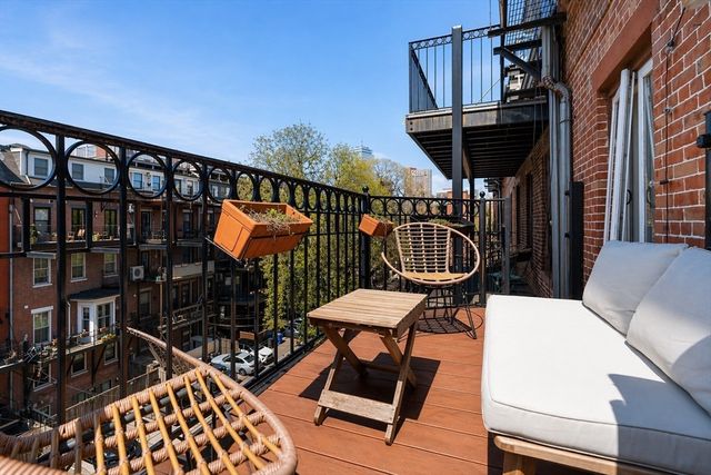 32 Union Park 3, Boston, MA 02118