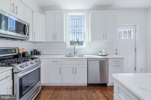 2001 GALES ST NE, Washington, DC 20002