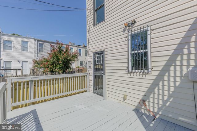 2001 GALES ST NE, Washington, DC 20002
