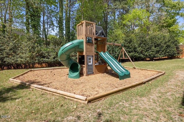 5801 Bramblewood Drive, Raleigh, NC 27612