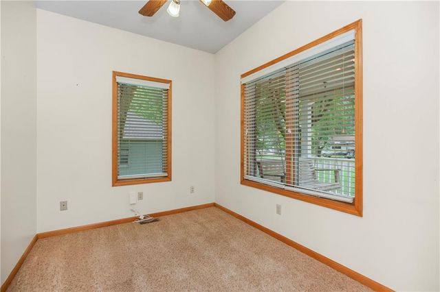 5335 Halsey Street, Shawnee, KS 66216