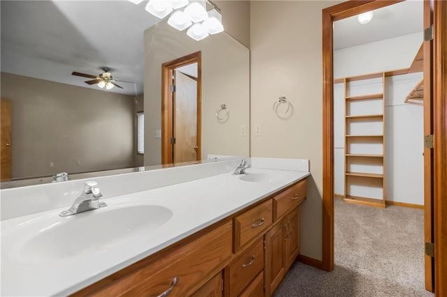 5335 Halsey Street, Shawnee, KS 66216