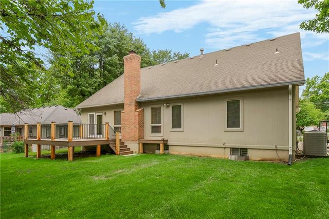 5335 Halsey Street, Shawnee, KS 66216