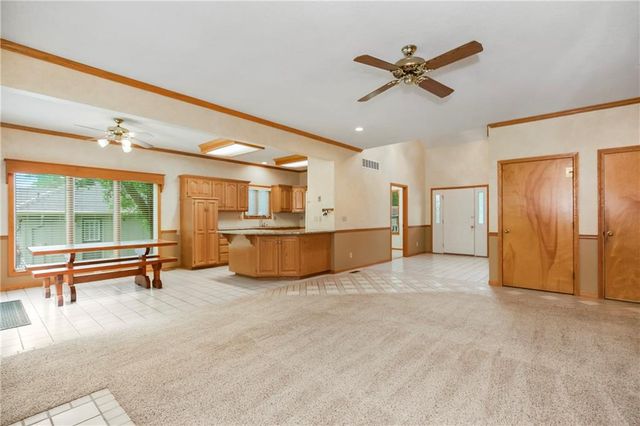 5335 Halsey Street, Shawnee, KS 66216