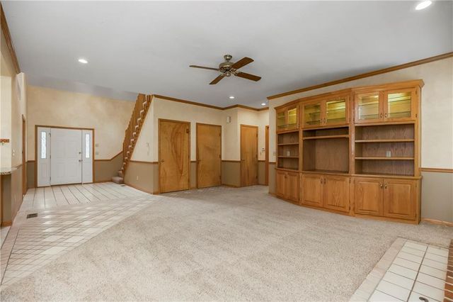 5335 Halsey Street, Shawnee, KS 66216
