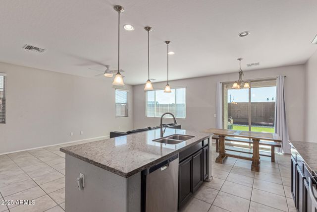 41545 W ANNE Lane, Maricopa, AZ 85138