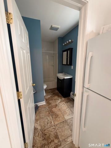 148 Alfred Street 2, Bridgeport, CT 06605