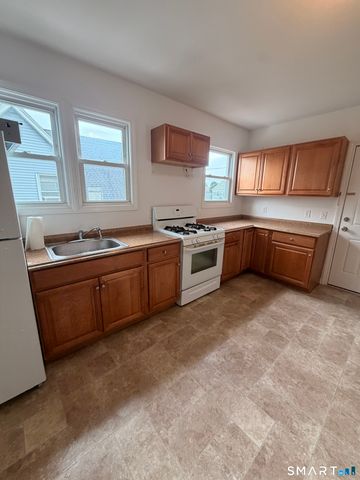 148 Alfred Street 2, Bridgeport, CT 06605