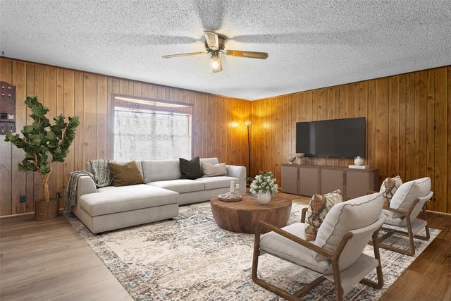 1699 County Road 3240, Mt Pleasant, TX 75455