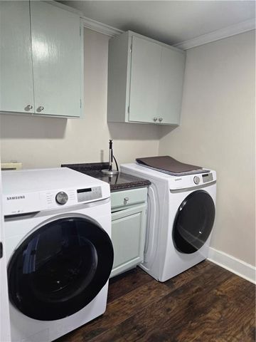 4073 Parkview Drive, Frontenac, KS 66763