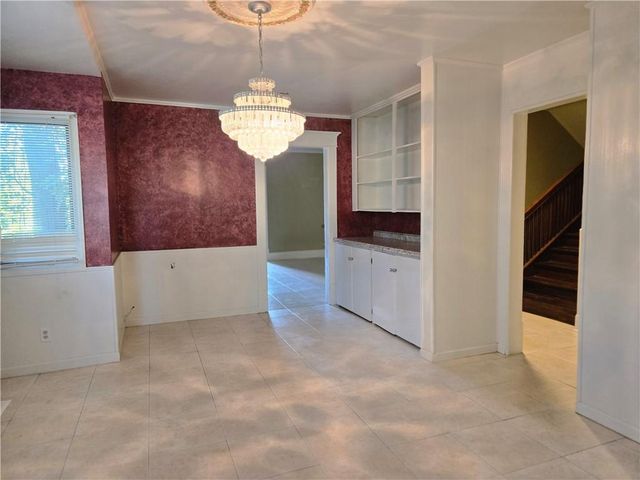 4073 Parkview Drive, Frontenac, KS 66763