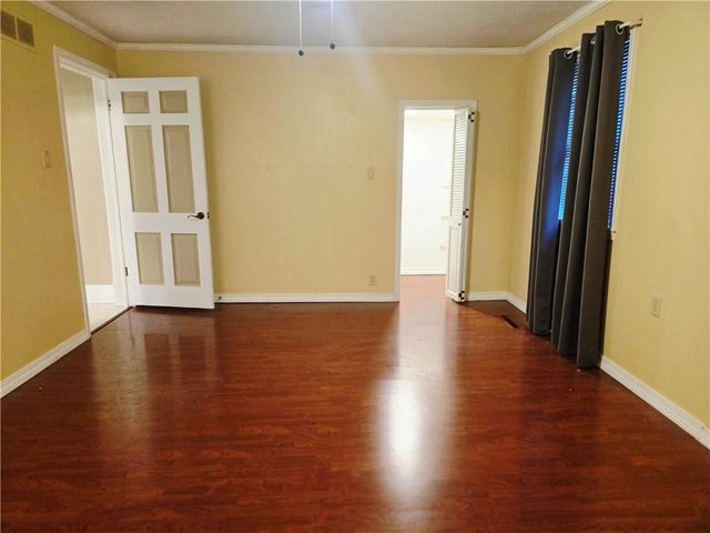 4073 Parkview Drive, Frontenac, KS 66763