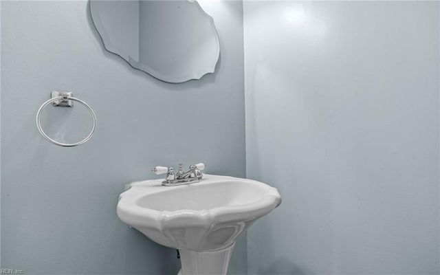 258 Broad ST, Portsmouth, VA 23707