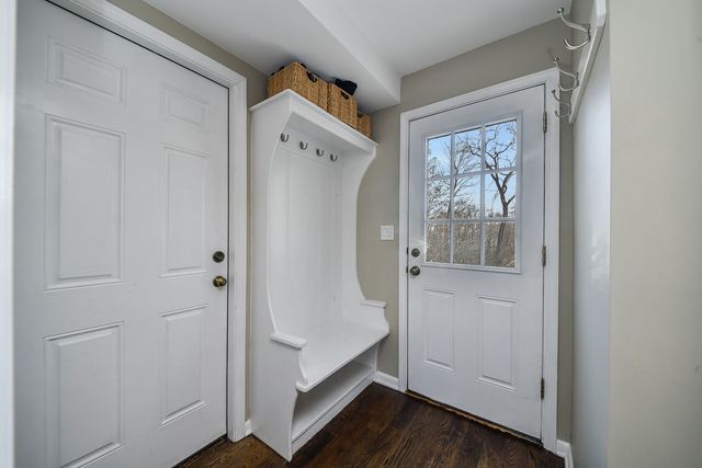 541 Park Row, Glen Ellyn, IL 60137