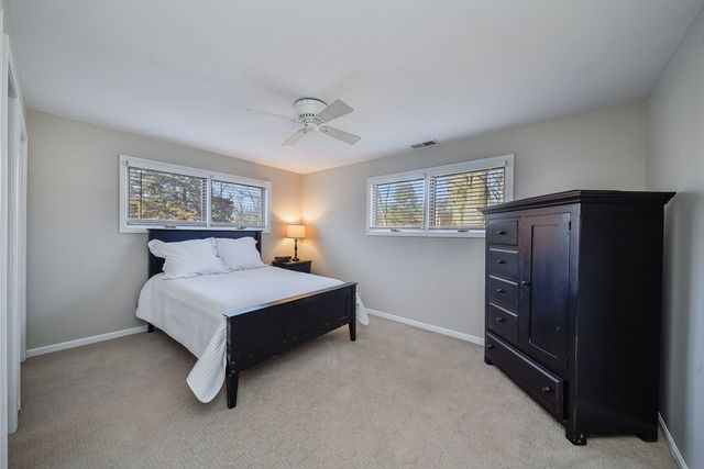 541 Park Row, Glen Ellyn, IL 60137