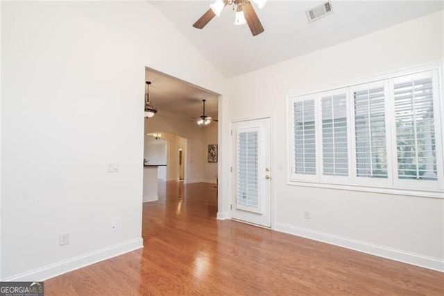 540 Mount Park Drive 8, Powder Springs, GA 30127