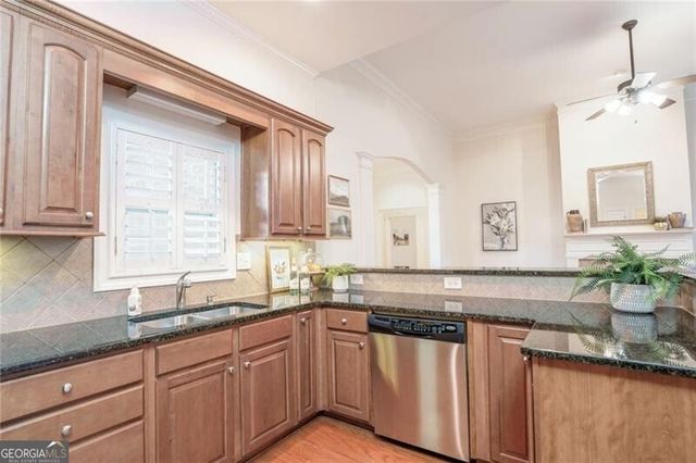 540 Mount Park Drive 8, Powder Springs, GA 30127