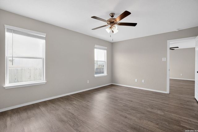 7504 Twin Pine Ct, Converse, TX 78109