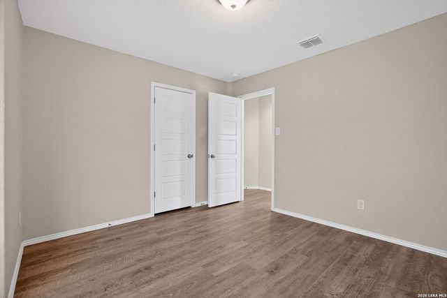 7504 Twin Pine Ct, Converse, TX 78109