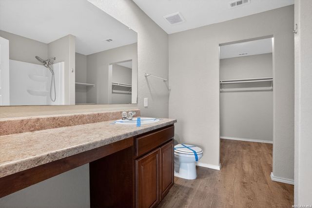 7504 Twin Pine Ct, Converse, TX 78109