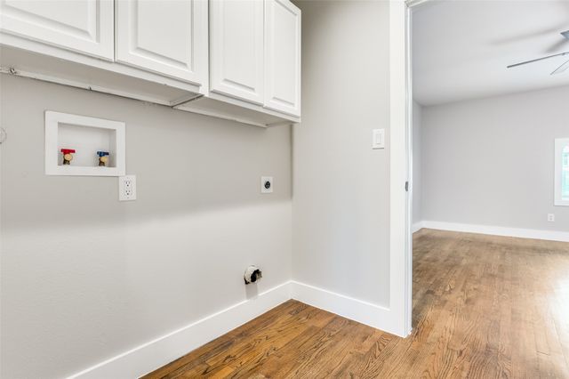 1811 Canelo Drive, Dallas, TX 75232