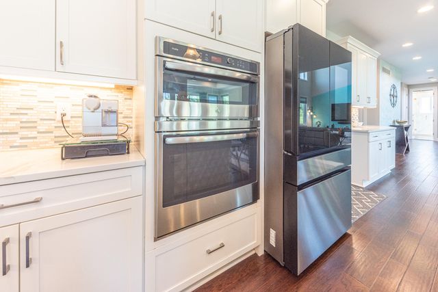 2376 Westbrooke Circle S, Ann Arbor Twp, MI 48105