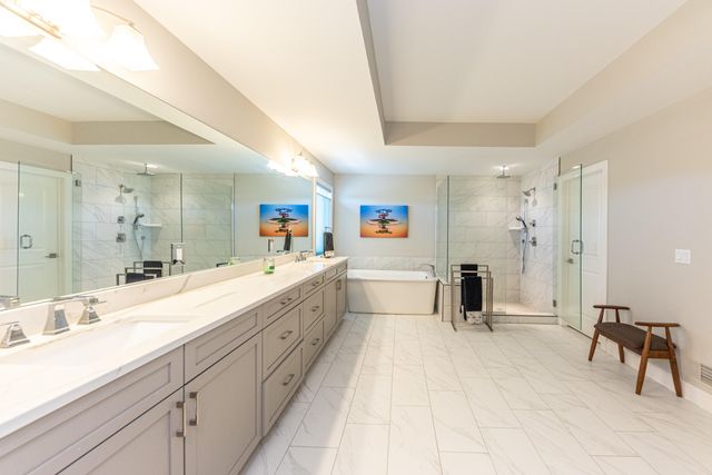 2376 Westbrooke Circle S, Ann Arbor Twp, MI 48105