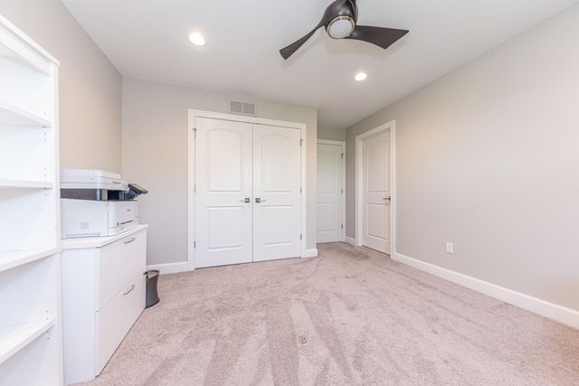 2376 Westbrooke Circle S, Ann Arbor Twp, MI 48105