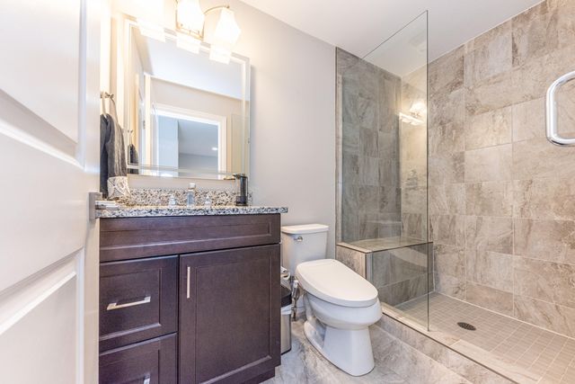 2376 Westbrooke Circle S, Ann Arbor Twp, MI 48105