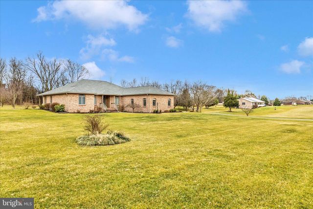 8971 LIGHT ST, Williamsport, MD 21795