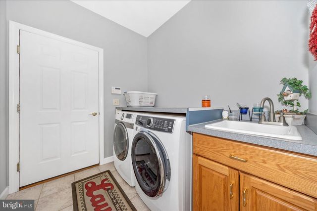 8971 LIGHT ST, Williamsport, MD 21795