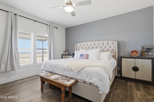 22454 W Steel Horse Road, Congress, AZ 85332