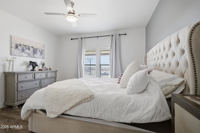 22454 W Steel Horse Road, Congress, AZ 85332