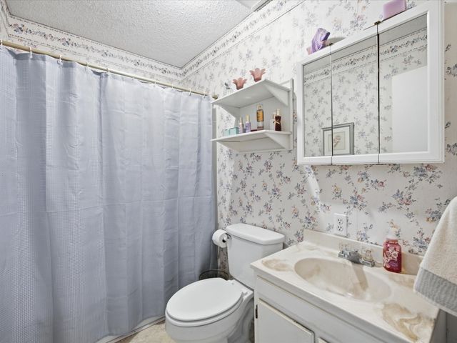 222 County Road 3331, Paradise, TX 76073