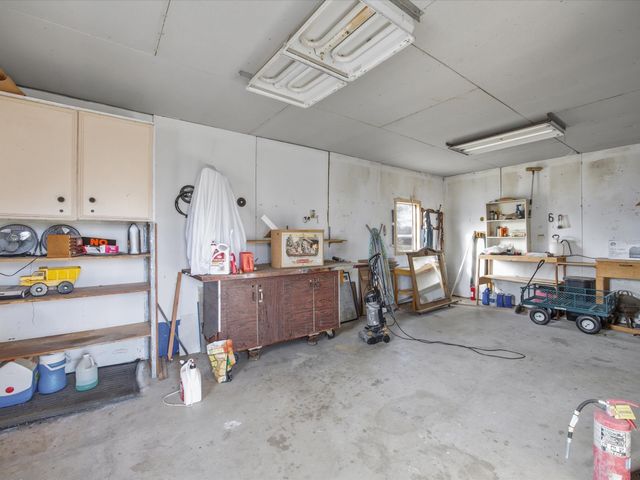 222 County Road 3331, Paradise, TX 76073