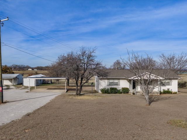 222 County Road 3331, Paradise, TX 76073