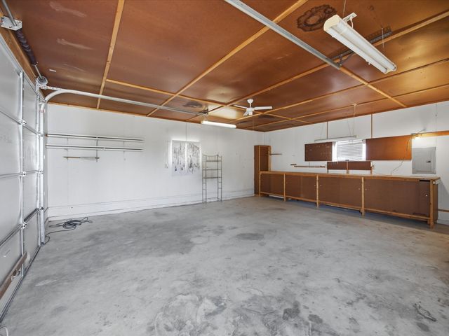 222 County Road 3331, Paradise, TX 76073