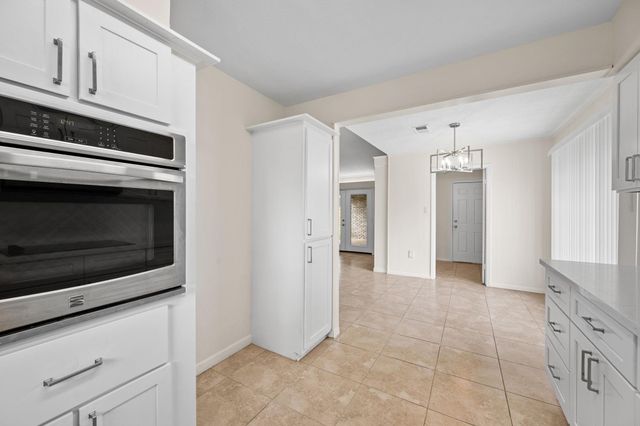 825 James Street, Deer Park, TX 77536