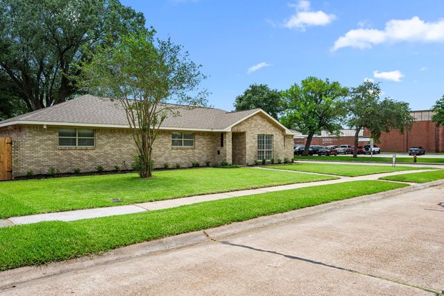 825 James Street, Deer Park, TX 77536
