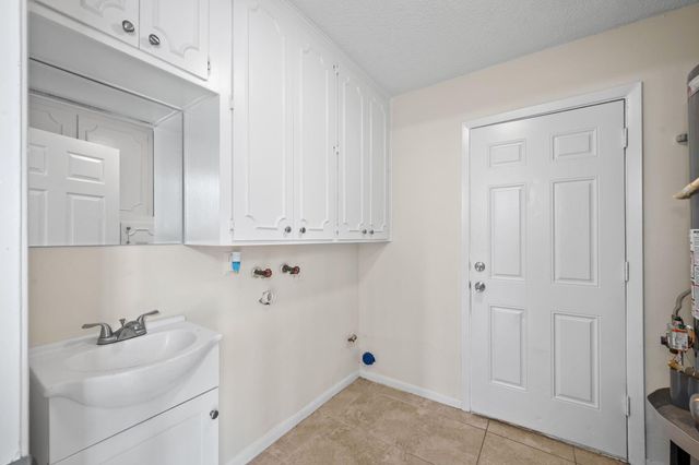 825 James Street, Deer Park, TX 77536