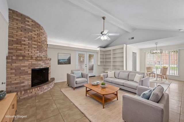 825 James Street, Deer Park, TX 77536