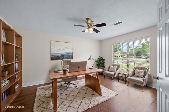 825 James Street, Deer Park, TX 77536