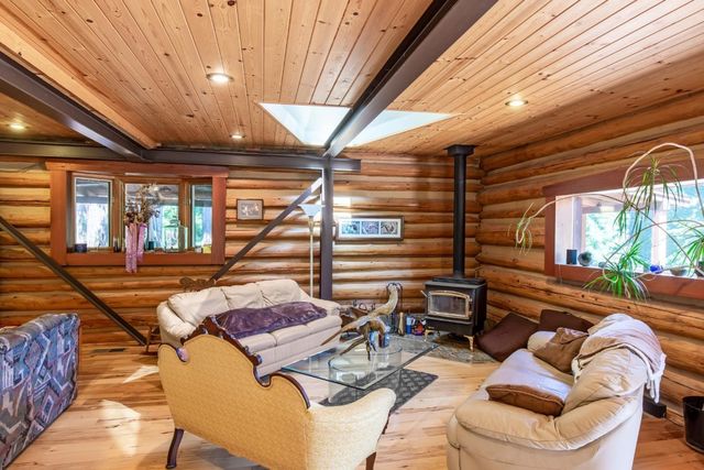 22700 Old Santa Cruz Highway, Los Gatos, CA 95033