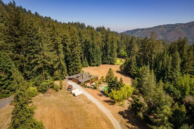 22700 Old Santa Cruz Highway, Los Gatos, CA 95033